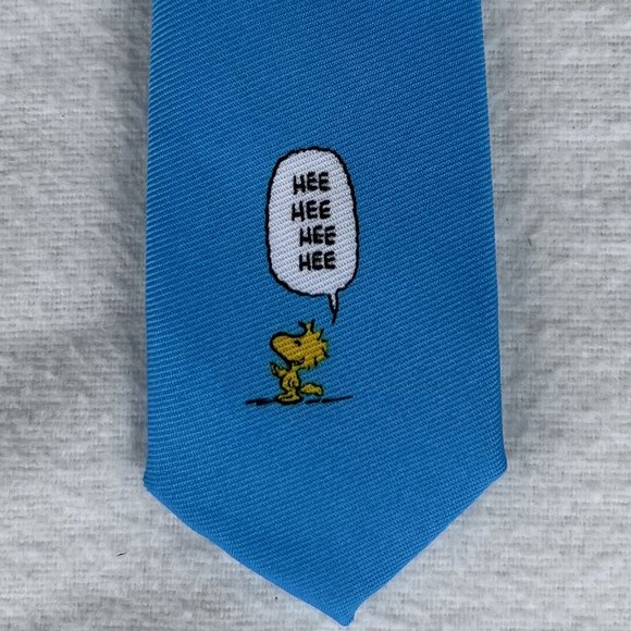 Whimsical Peanuts Charlie Brown Woodstock polyester men's skinny neck tie - Picture 5 of 5